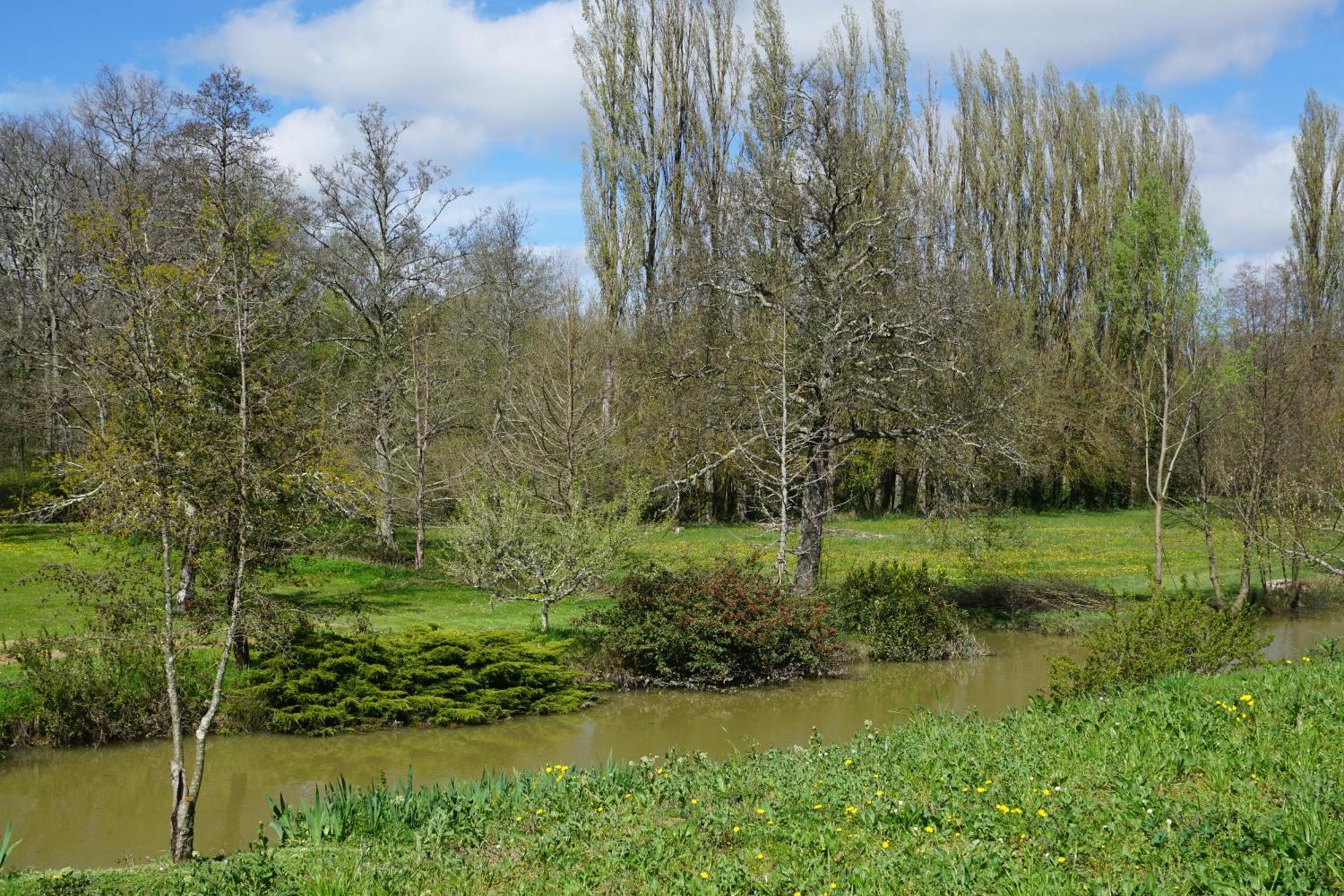 Moulin Notre Dame Ξενοδοχείο Saint-Genès-de-Castillon Εξωτερικό φωτογραφία